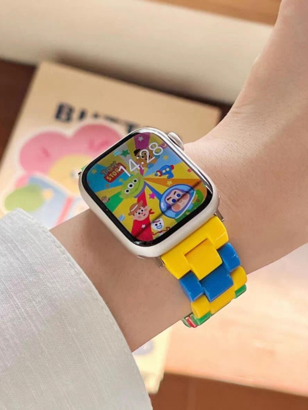 アップルウォッチバンド 