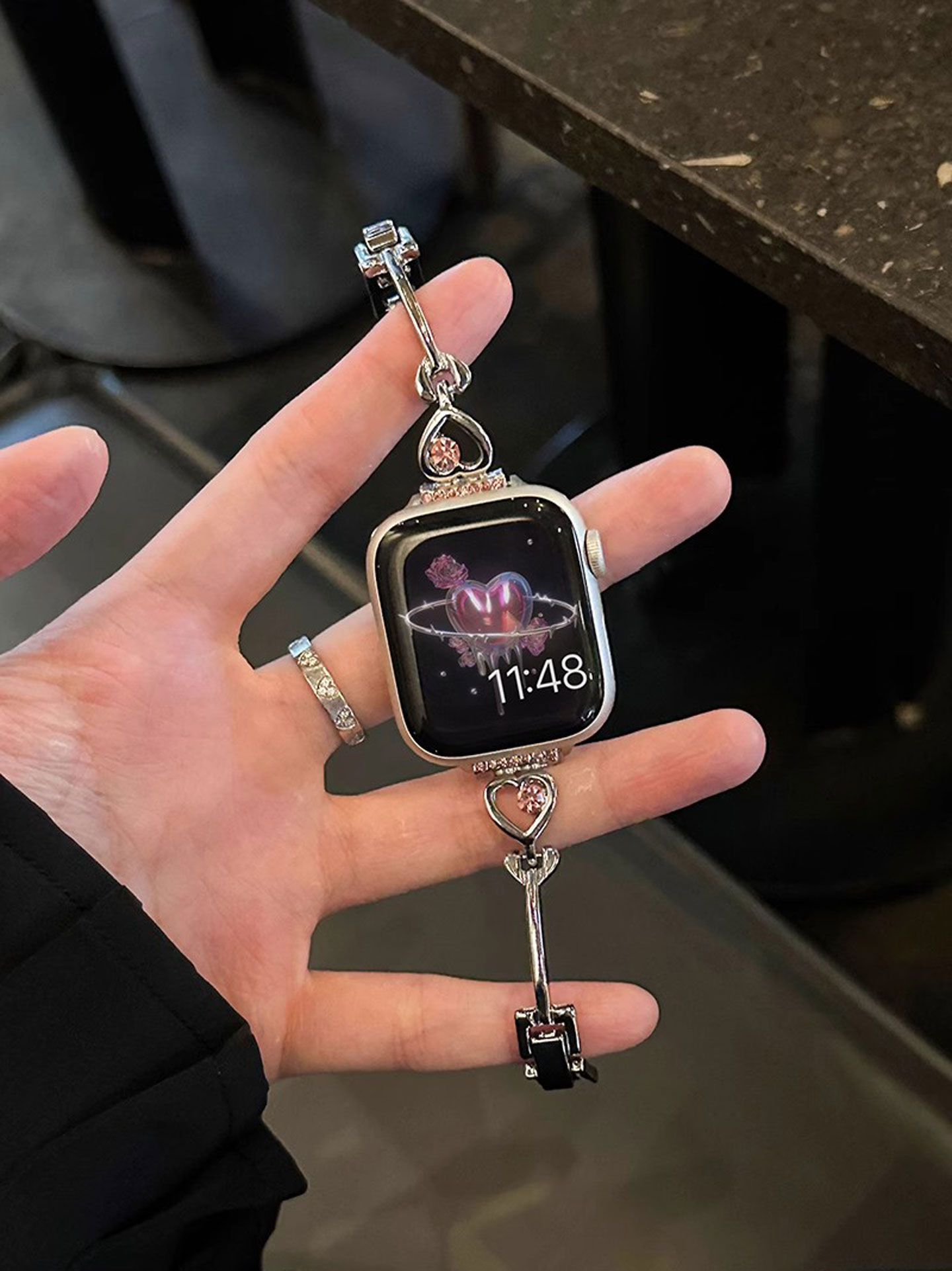 アップルウォッチバンド ハートリンク輝きブレスレット