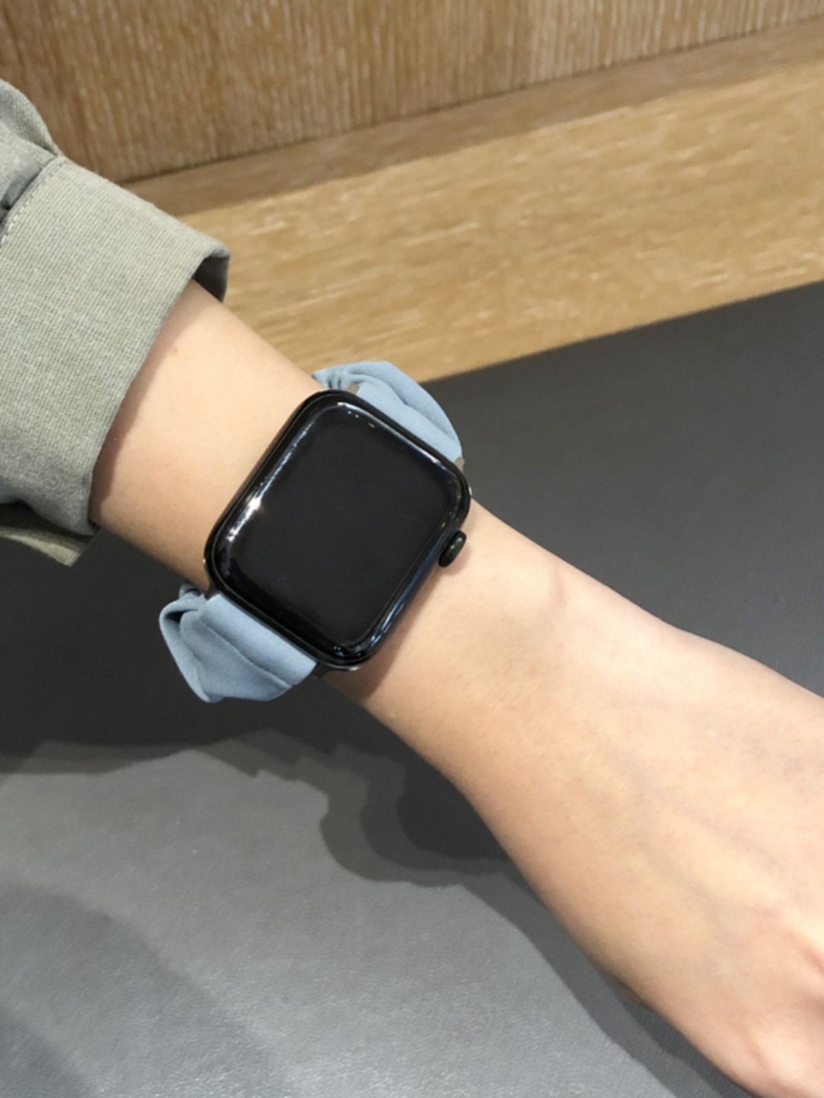 アップルウォッチバンド シュシュ風ナイロンバンド