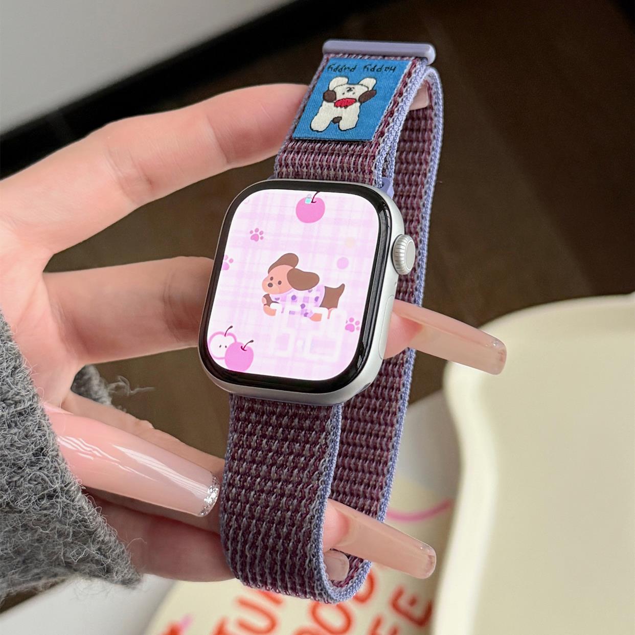 アップルウォッチバンド 犬のワッペン付きキャンバスバンド