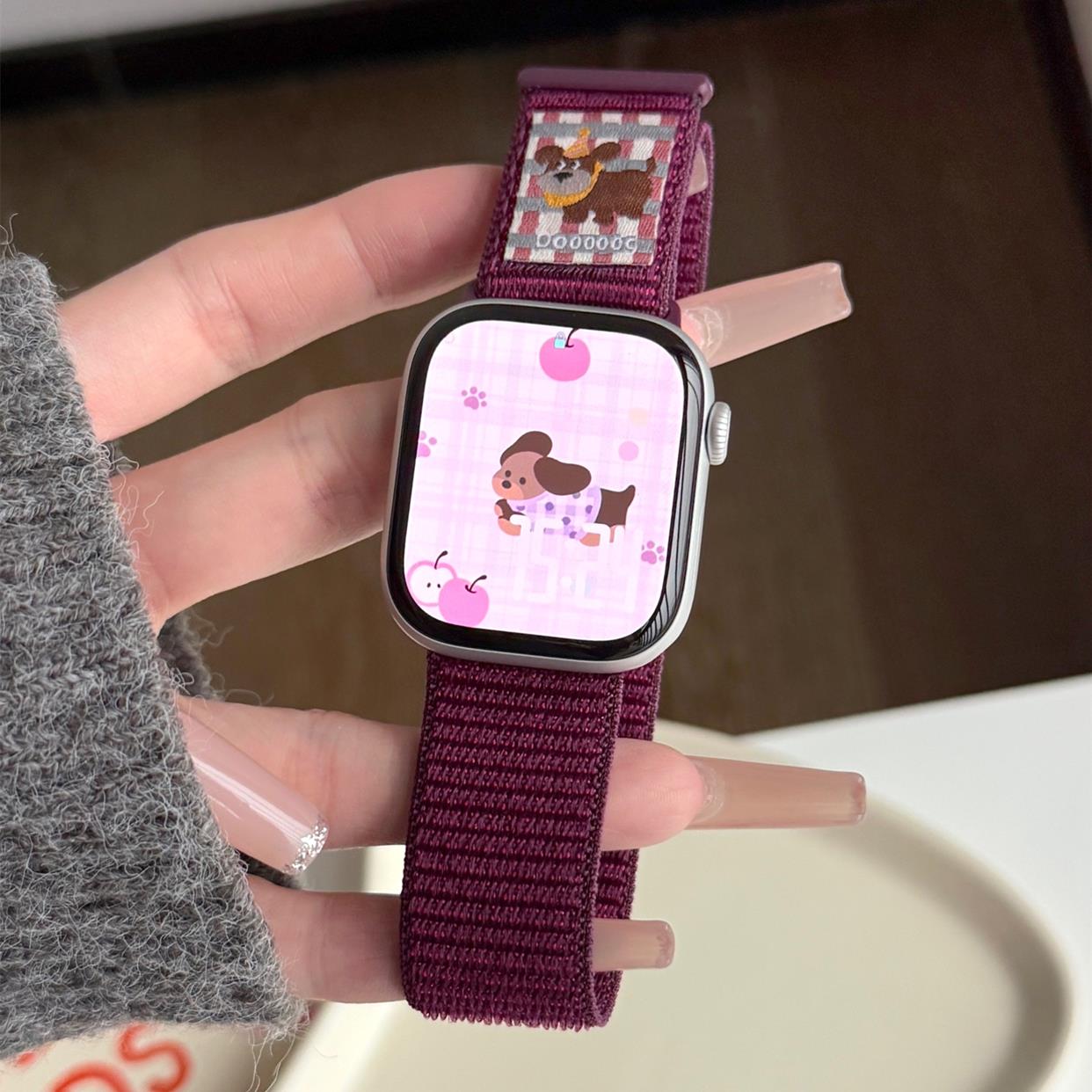 アップルウォッチバンド 犬のワッペン付きキャンバスバンド