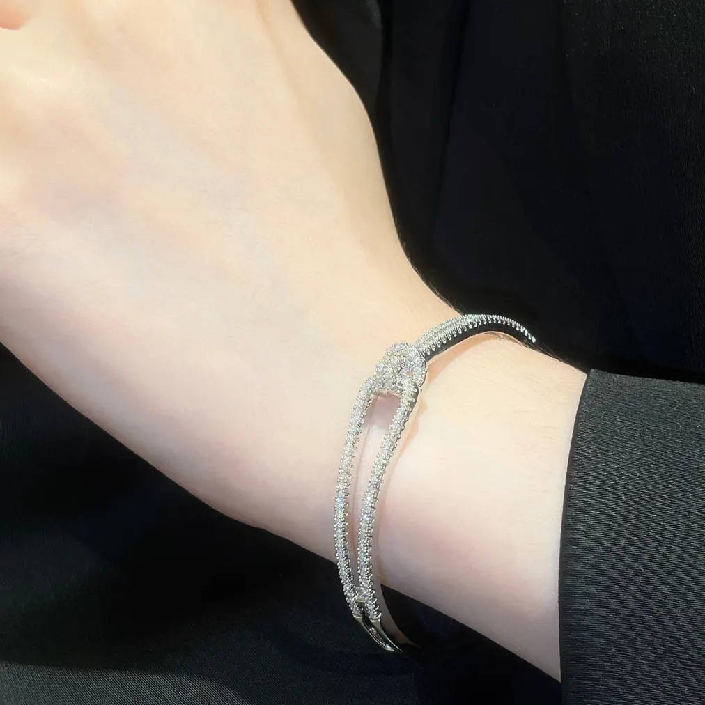 輝石装飾バングル 調節可能 個性的デザイン腕飾り シルバー