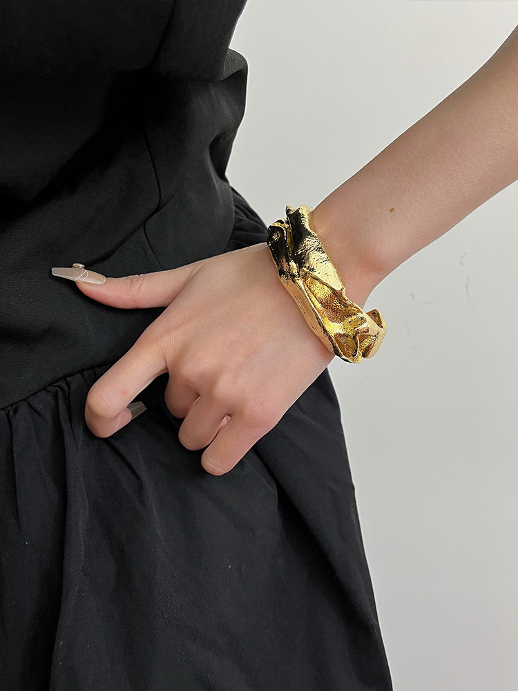 不規則デザイン個性的バングル上品な腕飾り調節可能 ゴールド