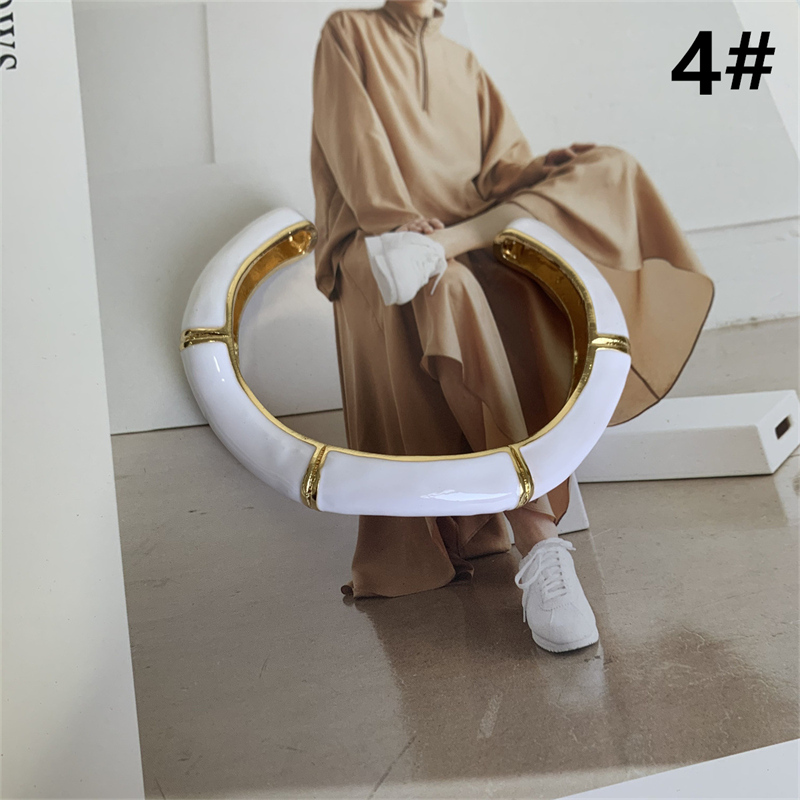 上品な金縁装飾バングル開口式腕輪アクセサリー