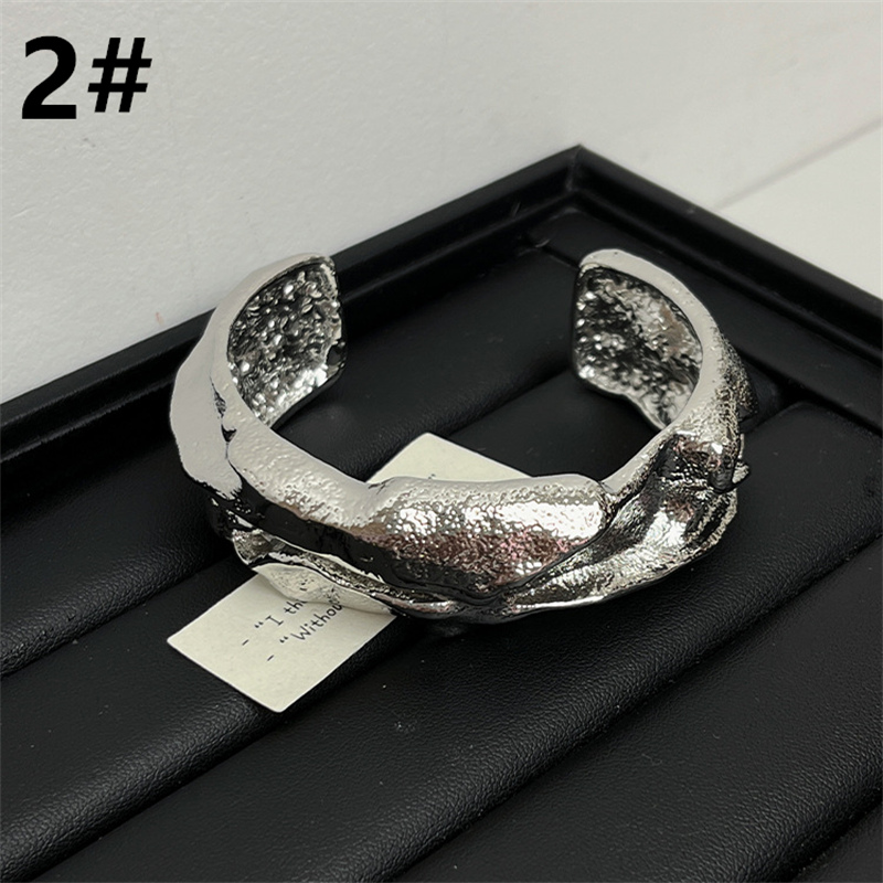 不規則デザイン個性的バングル上品な腕飾り調節可能 ゴールド