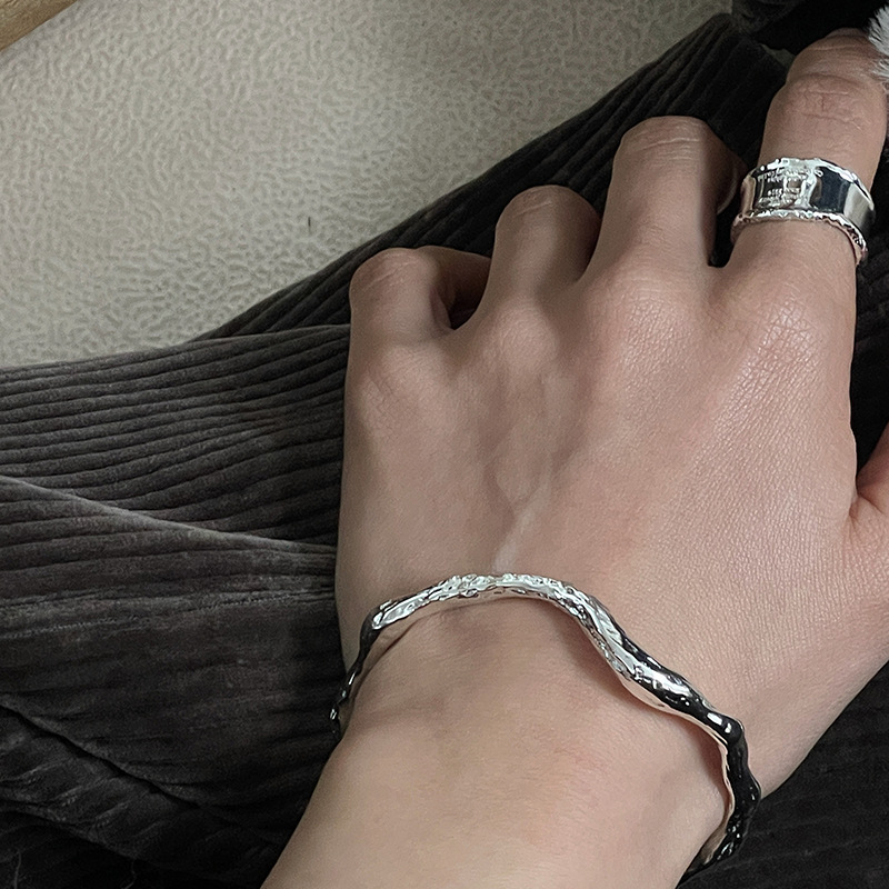 不規則デザイン調節可能バングル個性的高級感アクセサリー ゴールド