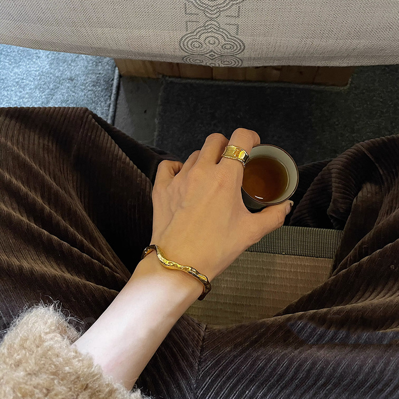 不規則デザイン調節可能バングル個性的高級感アクセサリー ゴールド