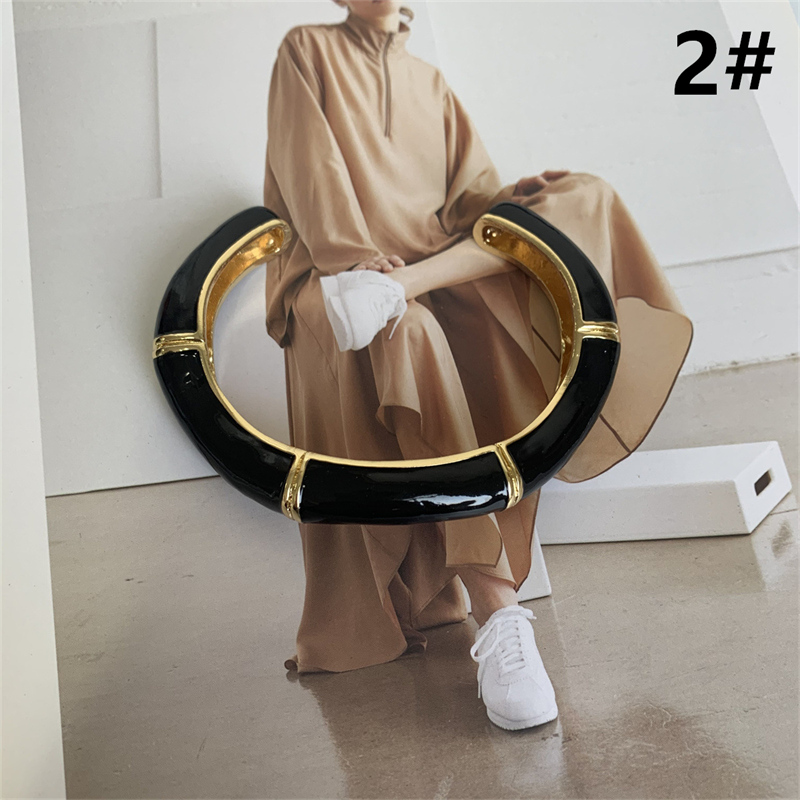 上品な金縁装飾バングル開口式腕輪アクセサリー