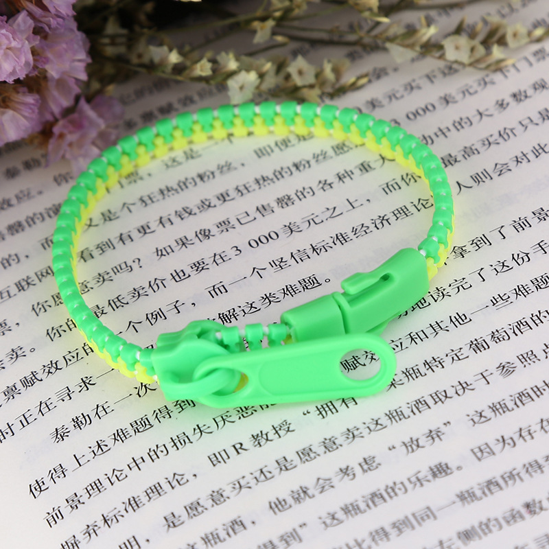 https://fulmo-img-server.com/bangledot/0a620fbf-f0f5-4c7f-8dd4-2173d4a86819.jpg
