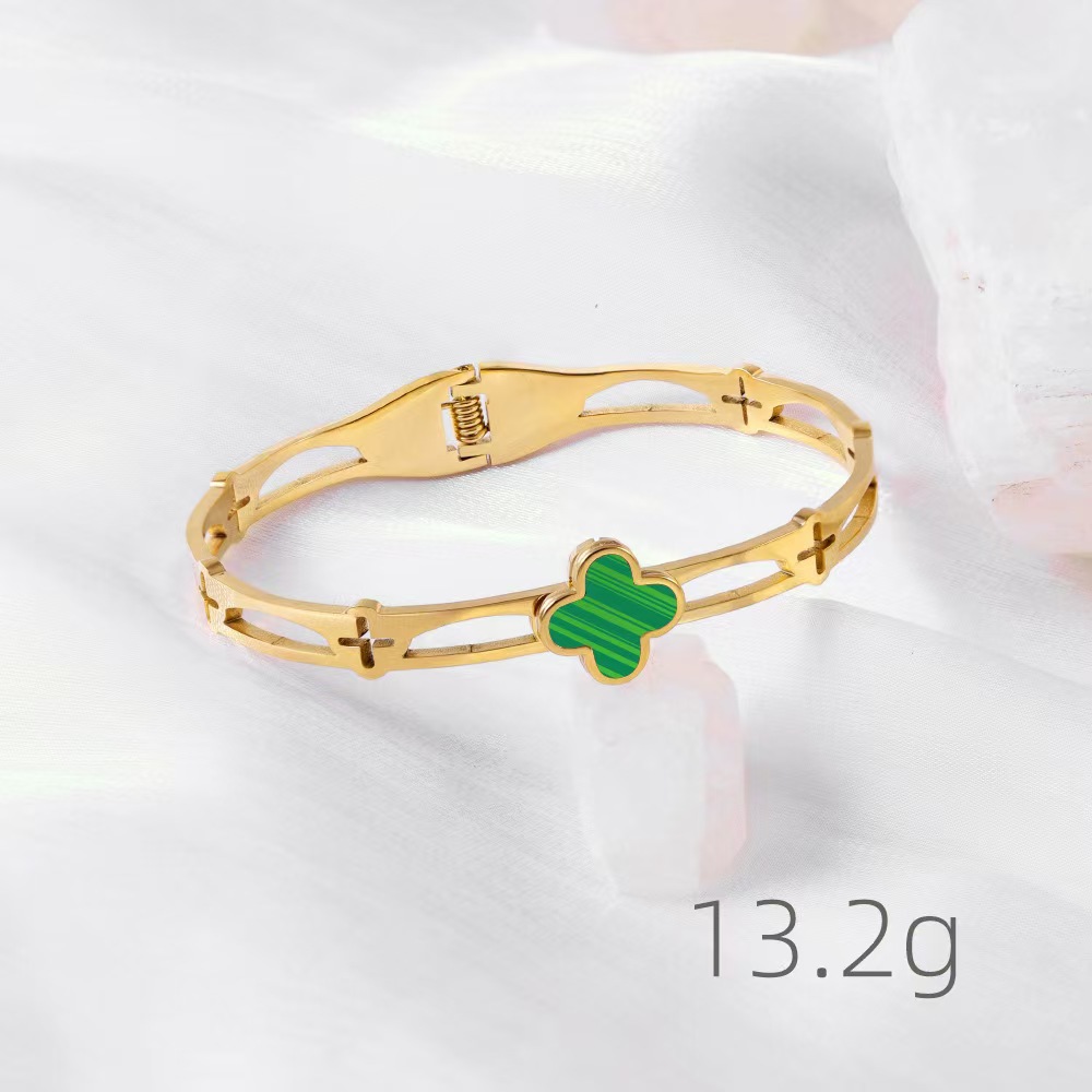 https://fulmo-img-server.com/bangledot/0c49a98c-fb21-4f43-9d5c-45e655586bb2.jpg