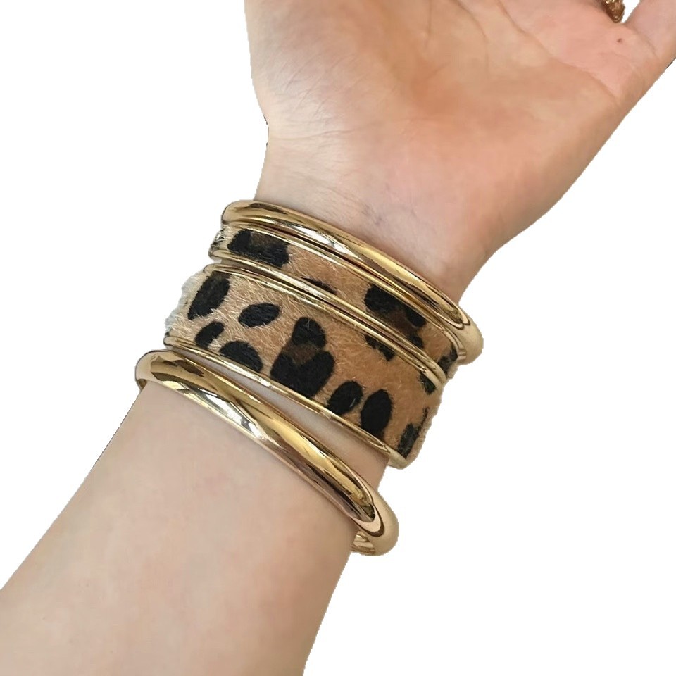 https://fulmo-img-server.com/bangledot/110966d5-3bb1-4c71-a9a9-5d28a1cee109.jpg