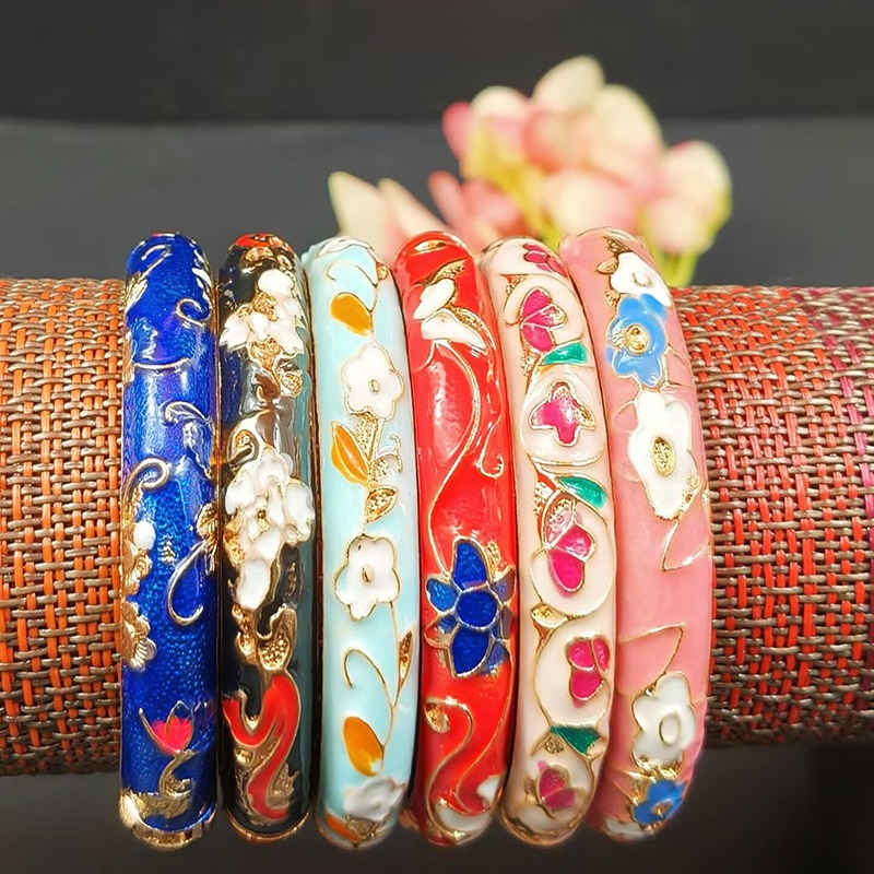 https://fulmo-img-server.com/bangledot/1dcb49ef-16ee-47ca-8825-33c12d92d969.jpg