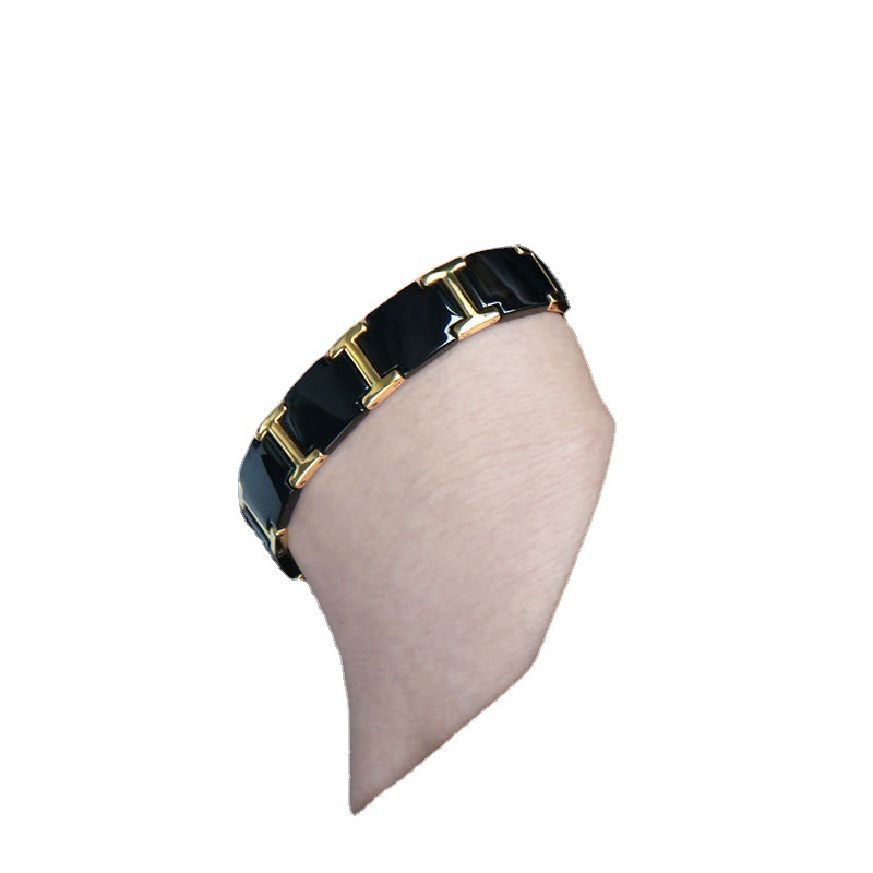 https://fulmo-img-server.com/bangledot/2edaa673-cc29-4a4d-b251-5a6cfbd7c583.jpg