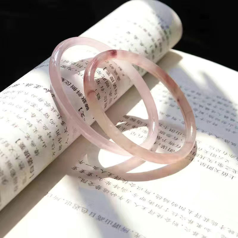 https://fulmo-img-server.com/bangledot/3d08cf11-e367-4fab-bd8a-13eb7d707e41.jpg