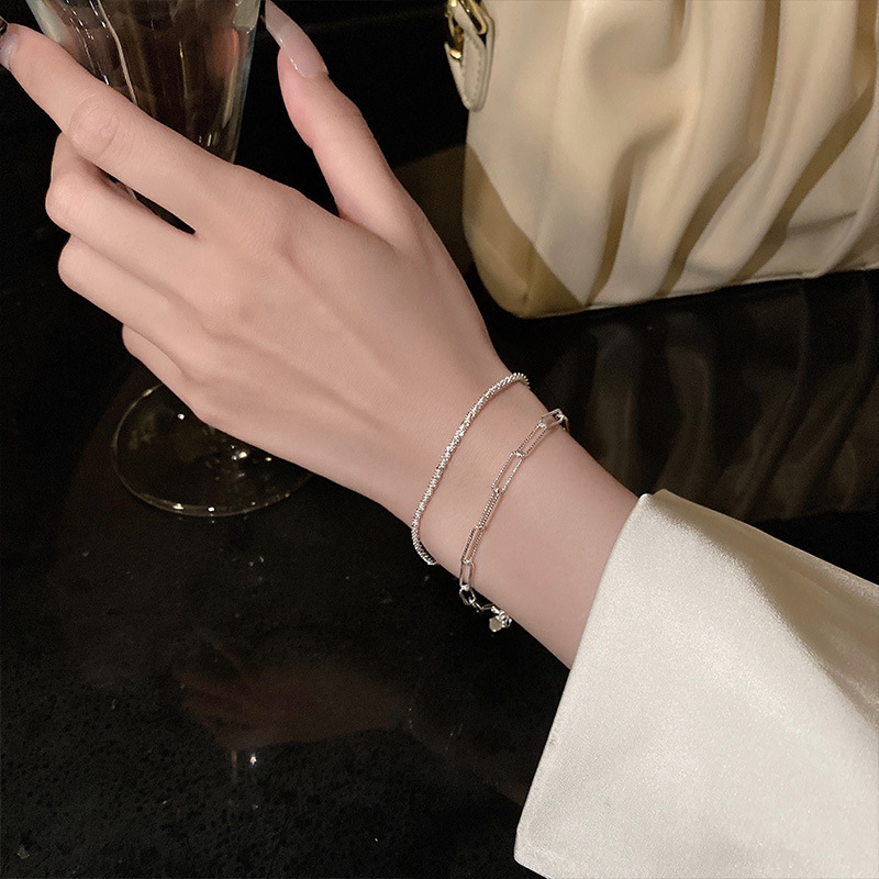 https://fulmo-img-server.com/bangledot/4a8be036-605e-401e-bb2c-e0734bed7440.jpg