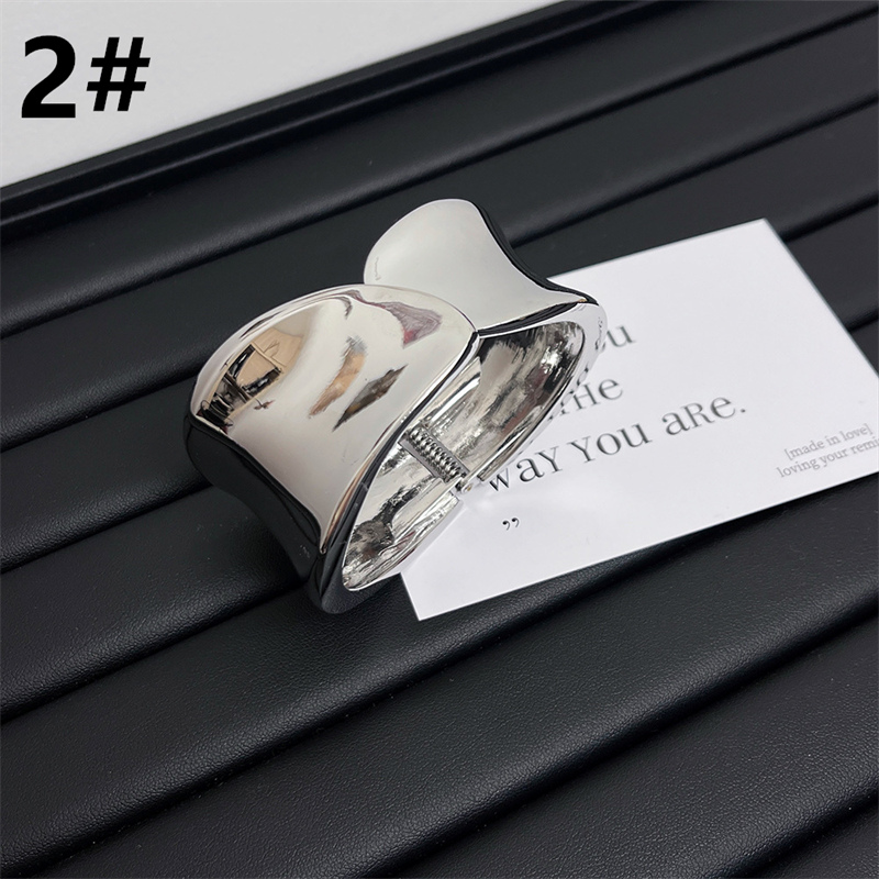 https://fulmo-img-server.com/bangledot/50cf4de2-1b45-401a-a69b-cedcd1b6357e.jpg