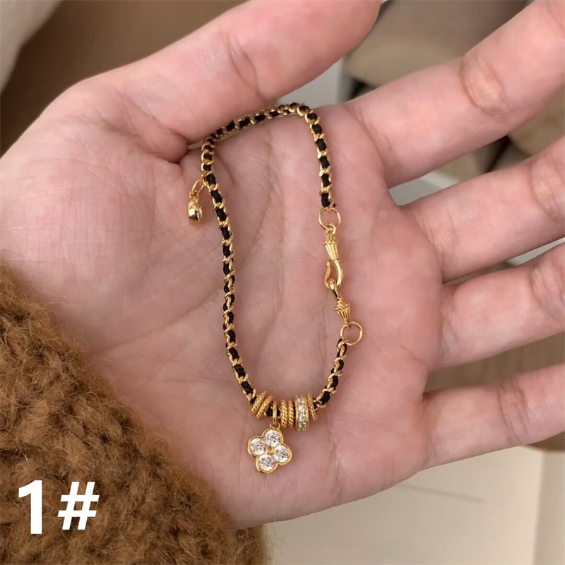 https://fulmo-img-server.com/bangledot/50d00966-4e59-47bc-a0f9-5ca37cd50c10.jpg