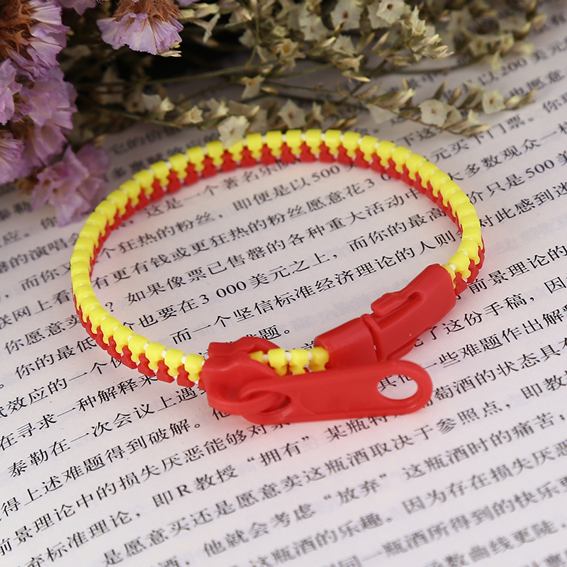 https://fulmo-img-server.com/bangledot/50db4d26-f795-4de2-856e-bde24dde888c.jpg