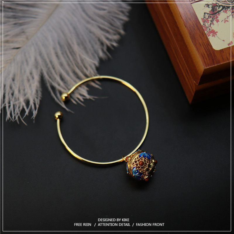 https://fulmo-img-server.com/bangledot/59ef12ac-2d85-45b7-936d-74a76dc51e3f.jpg