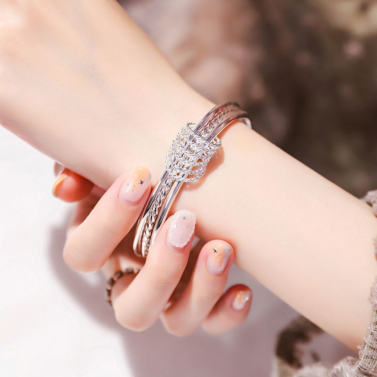 https://fulmo-img-server.com/bangledot/5f8f8a92-7f53-404f-8453-c451e57ad475.jpg