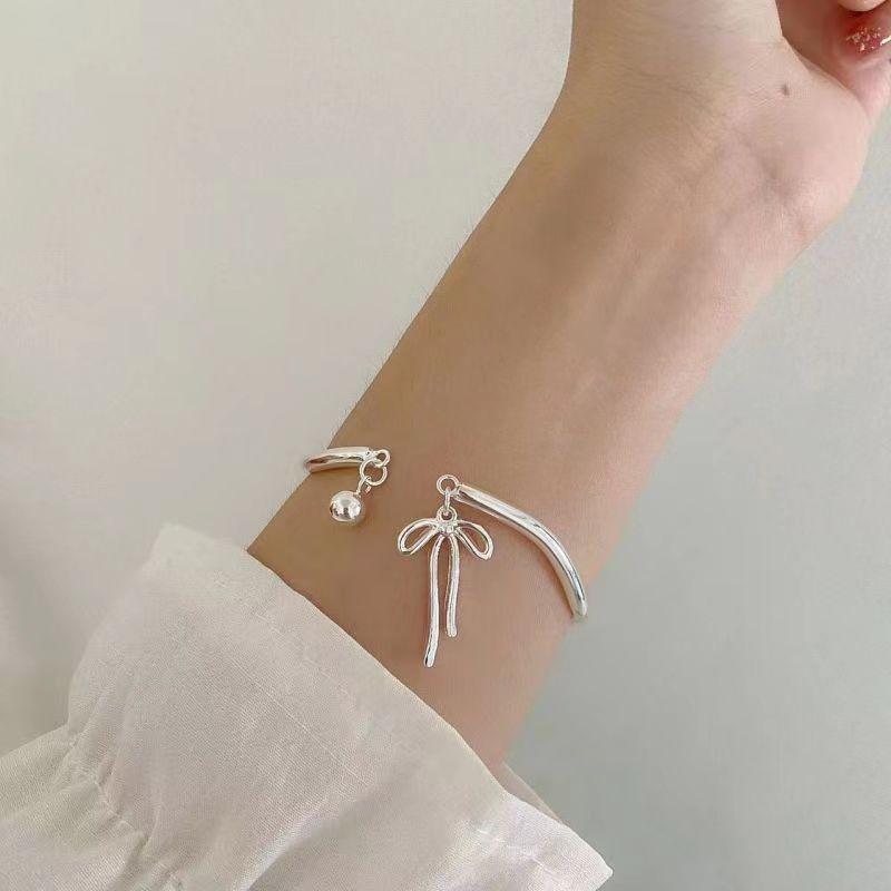 https://fulmo-img-server.com/bangledot/7d9a4658-3925-406b-95c3-8d356d7f6560.jpg