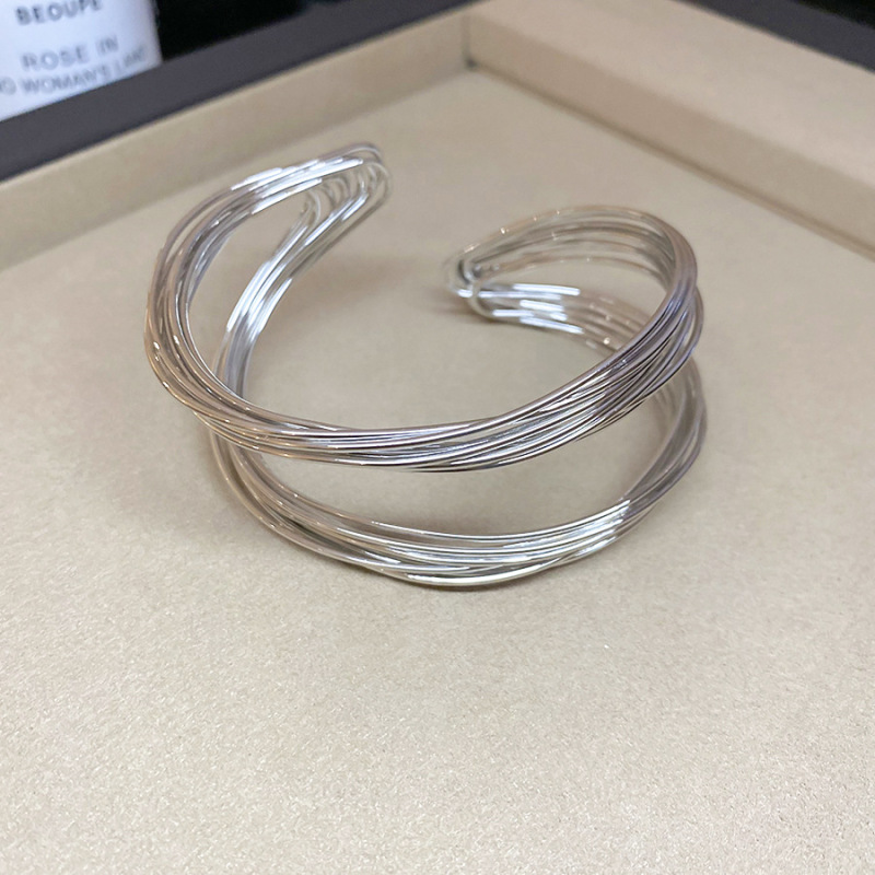 https://fulmo-img-server.com/bangledot/97a236ec-4f15-47dc-8e27-5b2bcde9143d.jpg