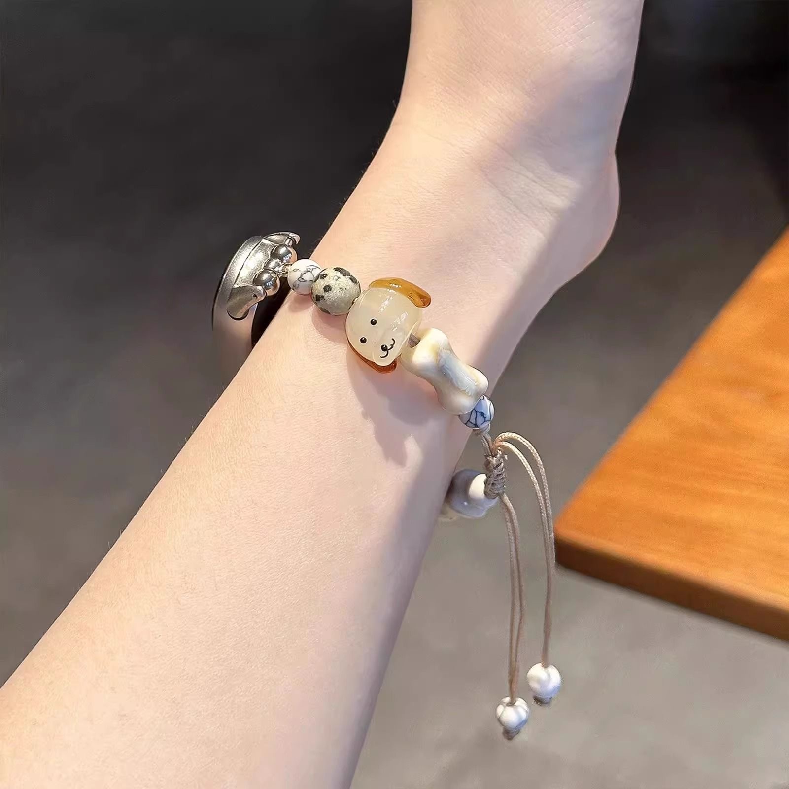 https://fulmo-img-server.com/bangledot/98adfb55-ffa8-4146-890d-760b5ba664eb.jpg