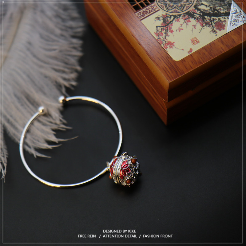 https://fulmo-img-server.com/bangledot/9b9debd4-a155-46bf-adee-7c583215a79f.jpg