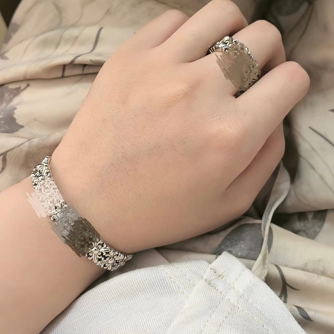 https://fulmo-img-server.com/bangledot/9bca2c99-5ab6-45e9-b320-d10b965c68d9.jpg