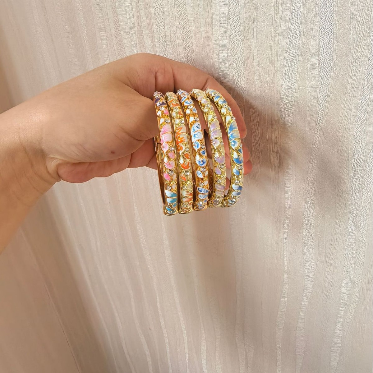 https://fulmo-img-server.com/bangledot/9d66e54d-82dd-4e67-84fa-fcb32020bbae.jpg
