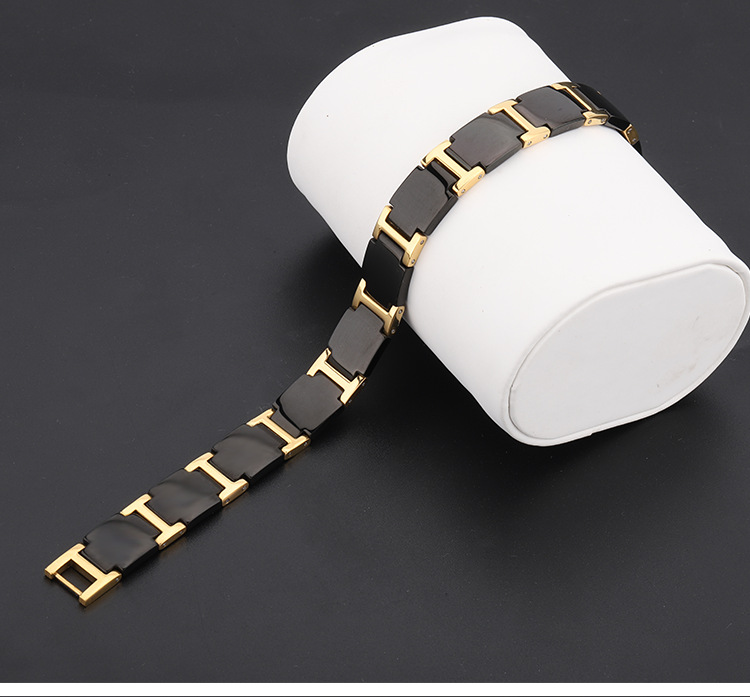 https://fulmo-img-server.com/bangledot/a71e9e9a-d723-45b3-91b7-65dfb2876918.jpg