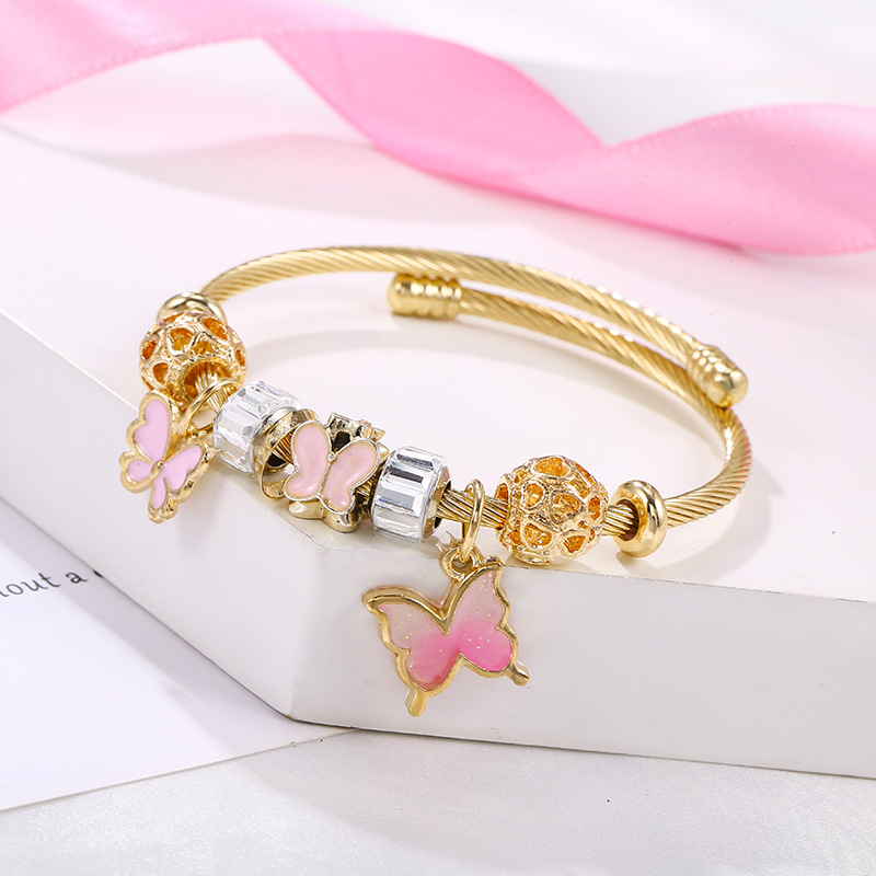 https://fulmo-img-server.com/bangledot/af4ee92f-758d-46fd-a870-4400dbdd6101.jpg