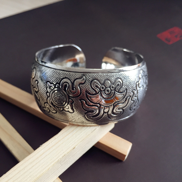 https://fulmo-img-server.com/bangledot/c6ee19aa-9dae-4efe-9617-53b9a9f3e1d9.jpg