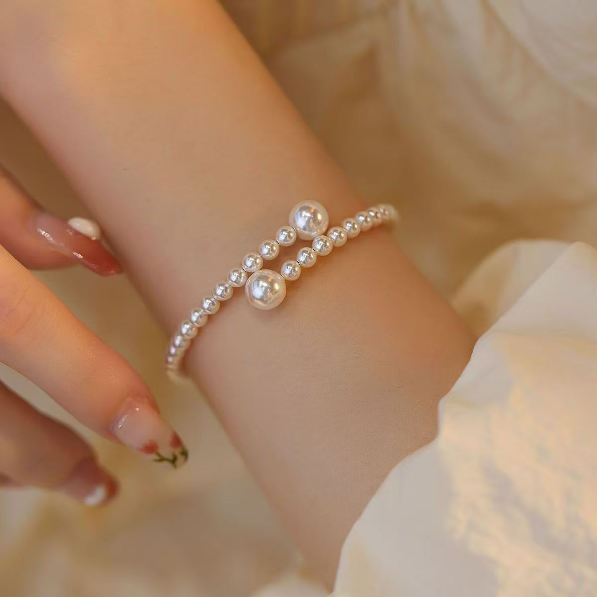 https://fulmo-img-server.com/bangledot/d545971c-c5a2-4e95-ad18-48d40903de83.jpg