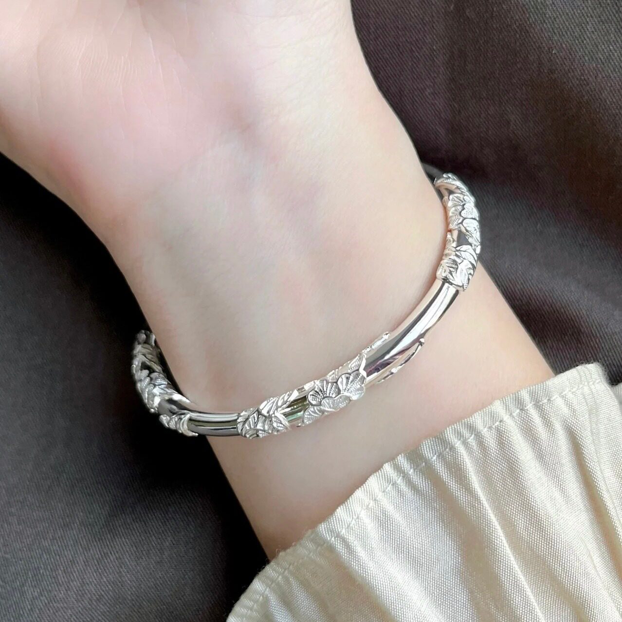 https://fulmo-img-server.com/bangledot/dfb74ba8-19b1-4d6d-8358-c4d1027aacd0.jpg