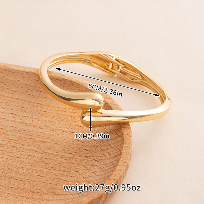 https://fulmo-img-server.com/bangledot/e177f3ef-5ba4-4bf1-9620-dffa814e9e2a.jpg