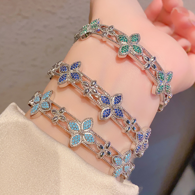 https://fulmo-img-server.com/bangledot/eaa5b327-ff32-4e87-8ea5-fee7c0fad433.jpg