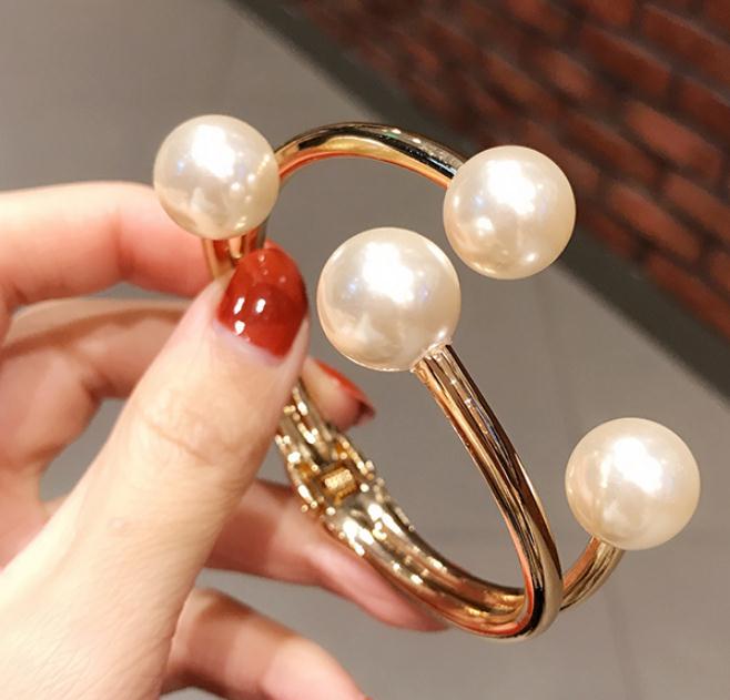 https://fulmo-img-server.com/bangledot/eaeae7f2-504d-44c2-ba11-1aa3f87267a0.jpg