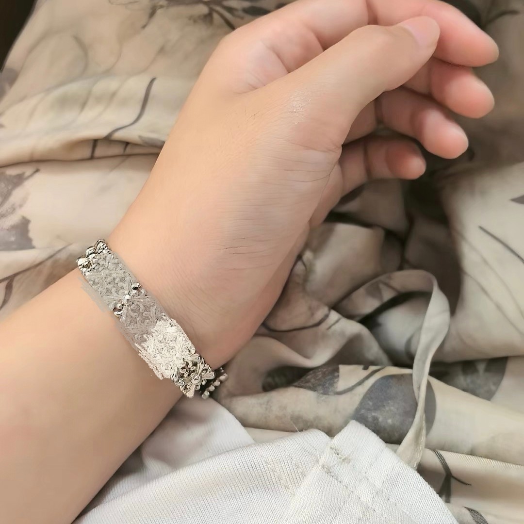 https://fulmo-img-server.com/bangledot/ef97b8e4-0e5c-4ca0-a2ab-e7ff7e3d4ba6.jpg