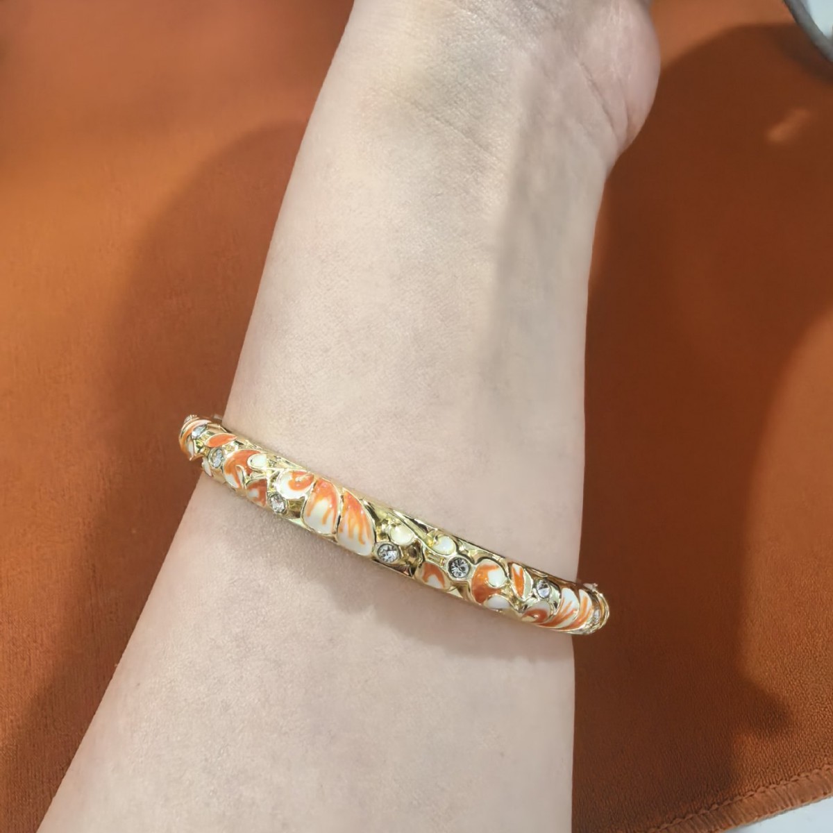 https://fulmo-img-server.com/bangledot/faa6b183-5249-4df8-a8f7-cbd87217ee0f.jpg