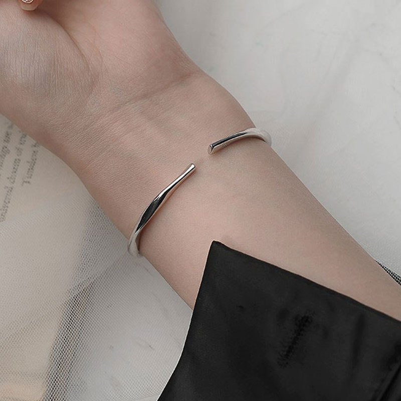https://fulmo-img-server.com/bangledot/fc18ef7e-be93-4bc8-ae6c-c1307df27bee.jpg