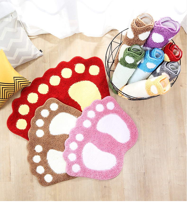 バスマット 可愛い肉球デザインのふわふわ　タオル地