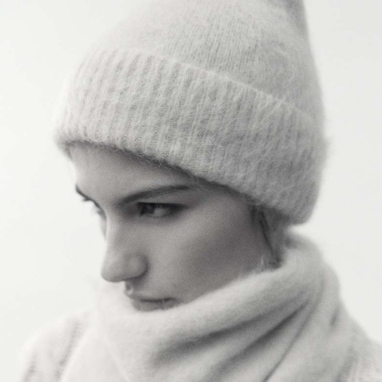 https://fulmo-img-server.com/beanie-beanie/1734468916691_u1o0nv6m_zs519msz