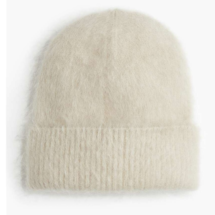 https://fulmo-img-server.com/beanie-beanie/1734468955120_id9iwclp_x0hbcrbt