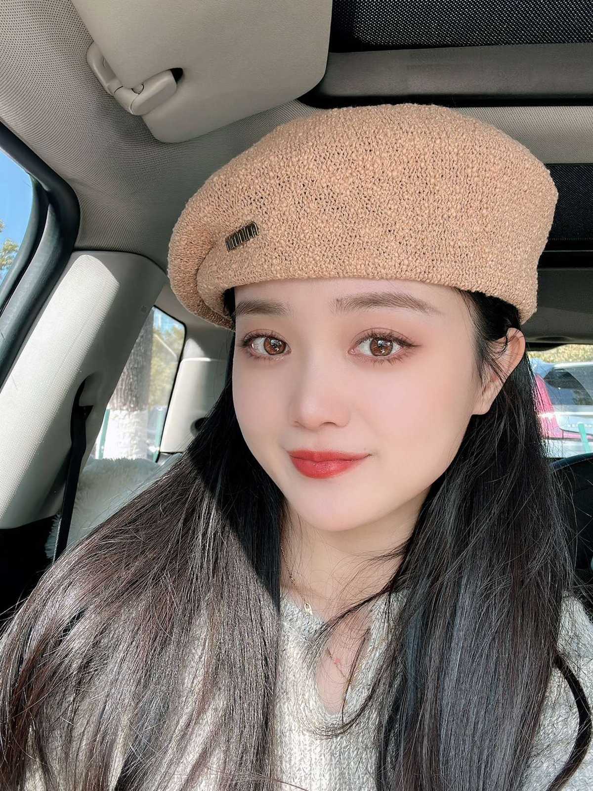 https://fulmo-img-server.com/beanie-beanie/1756396896602_3ski8cny_vi127swk.jpeg
