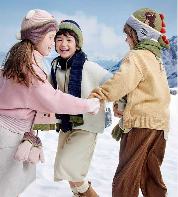 https://fulmo-img-server.com/beanie-beanie/1756396911498_v0jye1wv_ie016fxr.jpeg