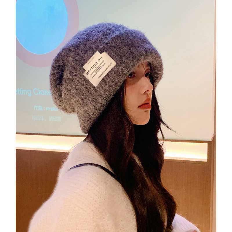 https://fulmo-img-server.com/beanie-beanie/1756396984000_tr0nvz5l_trxuvs05.jpeg