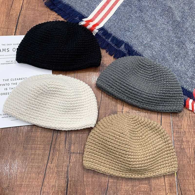 涼やかシンプル手編みビーニー帽