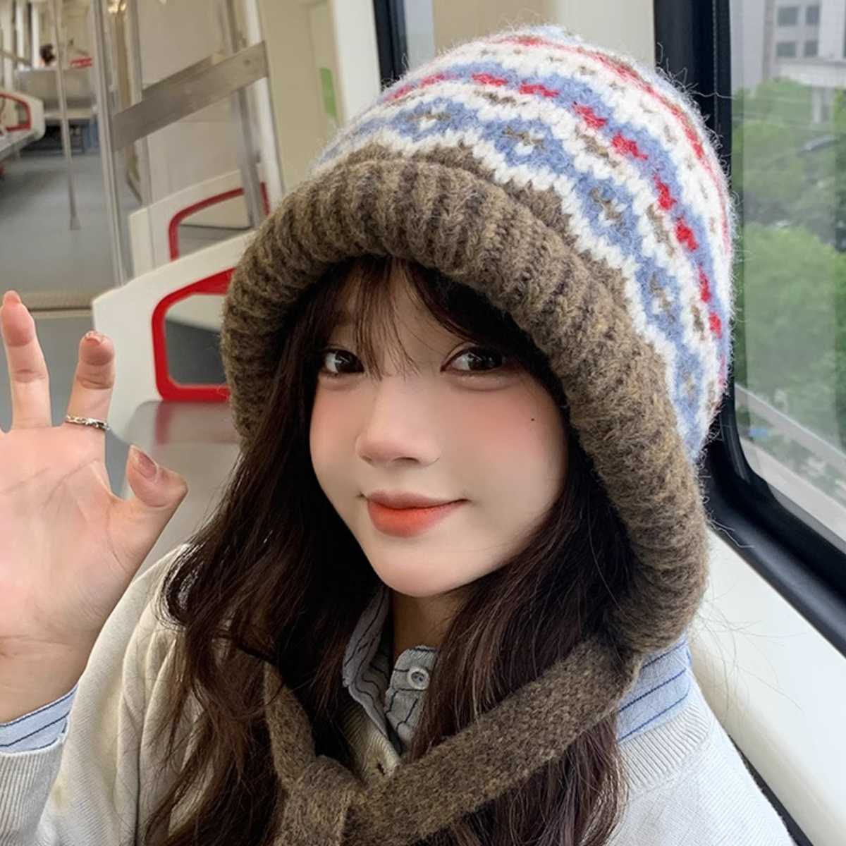 https://fulmo-img-server.com/beanie-beanie/1756397150547_aj95bsxa_4svj3dap.jpeg