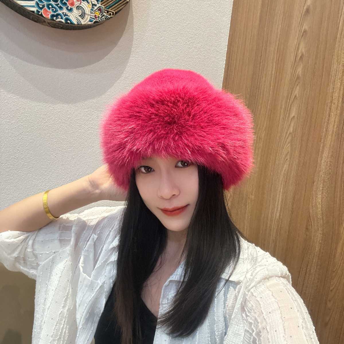 https://fulmo-img-server.com/beanie-beanie/1756397172061_mxxhob0q_8axrpxhj.jpeg